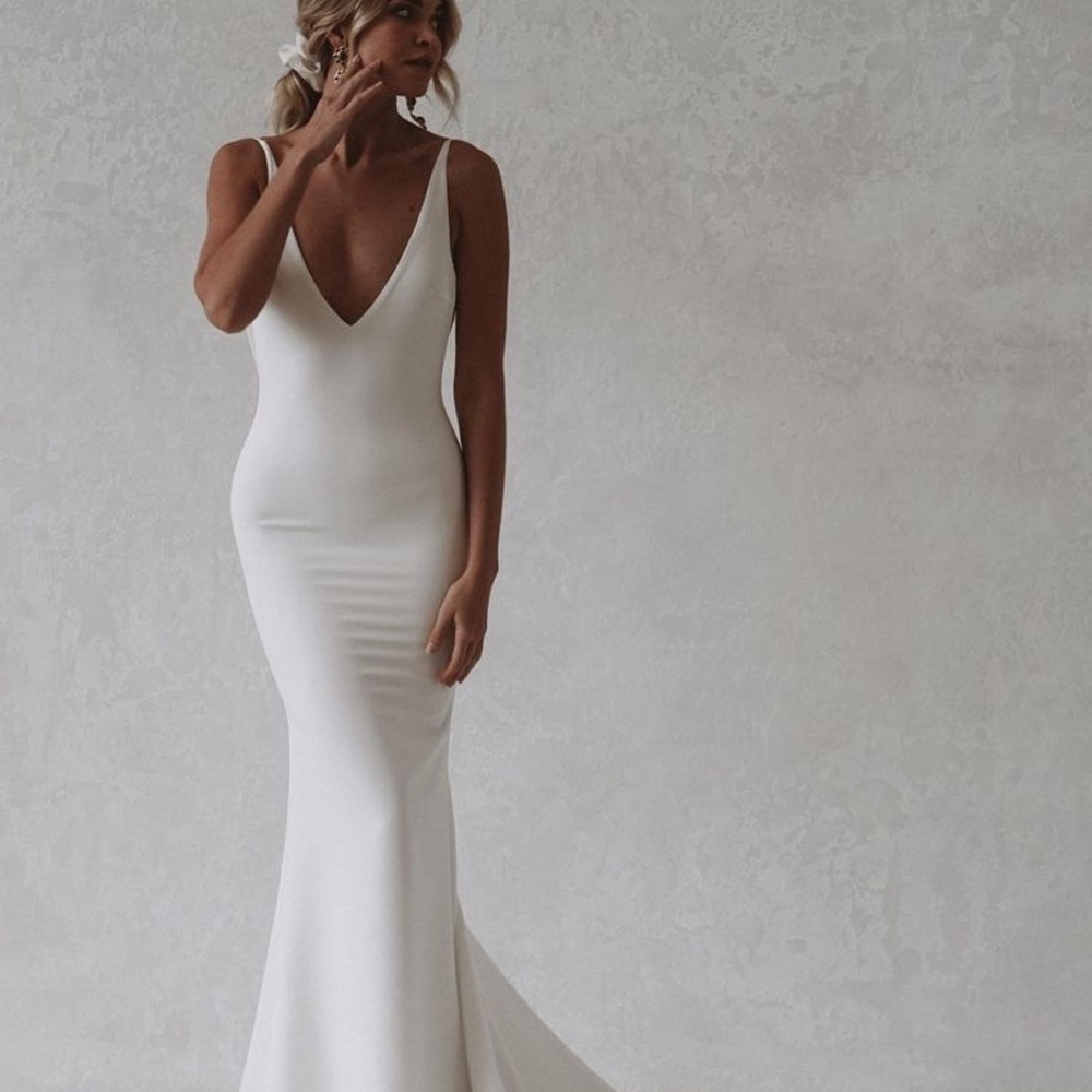 NWT size 4 wedding dress